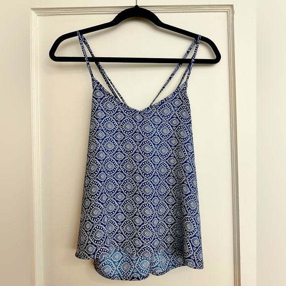 NWOT - Hollister tank - Picture 1 of 3